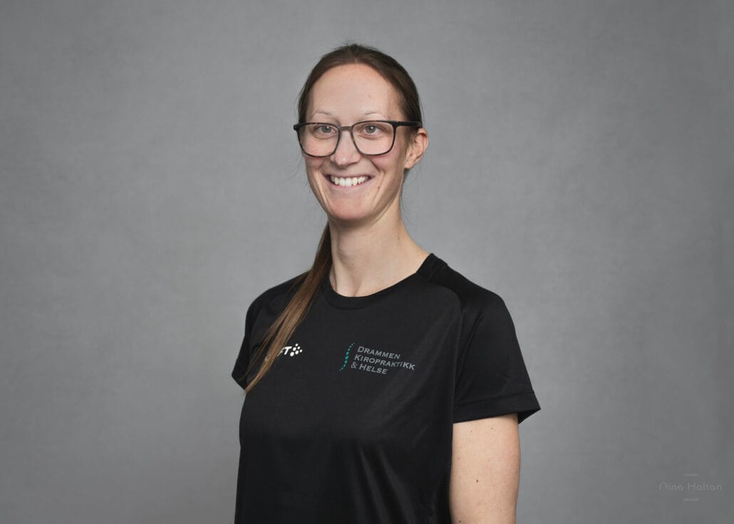 Camilla Viken / Et tverrfaglig behandlingstilbud / Drammen Kiropraktikk og Helse / Kiropraktor og fysioterapeut