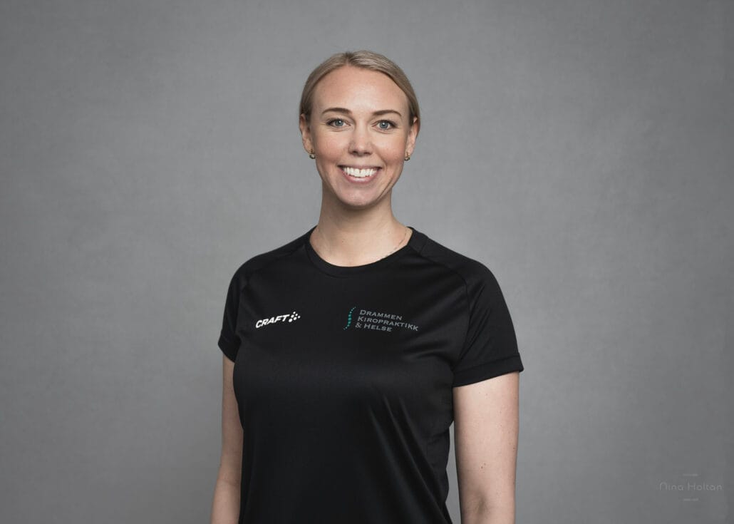 Sandra Furøy / Fotterapeut / Et tverrfaglig behandlingstilbud / Drammen Kiropraktikk og Helse / Kiropraktor og fysioterapeut
